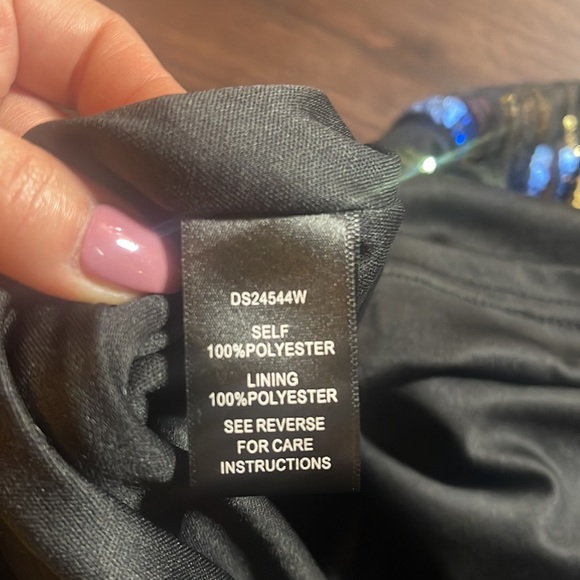 *SOLD* Vici Sequin Pop the Champagne Dress NWOT - Picture 6 of 6